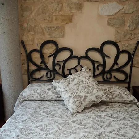Apartamentos Alameda Siguenza Exterior photo