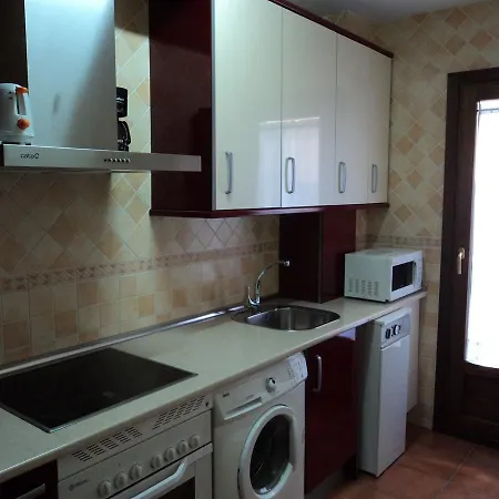 Apartamentos Alameda Siguenza Exterior photo
